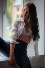 Where the Blouse Slips Open for Polina Ella Preview picture 5