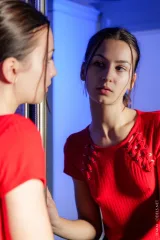 Mirror fantasy Anna Valez unleashes her sensual side in stills Preview picture 1