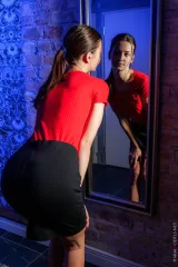 Mirror fantasy Anna Valez unleashes her sensual side in stills Preview picture 4