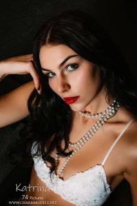 Katrina Quartz in Her Silken Mood