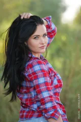 Wild Tracks with Gabby Bella Preview picture 3