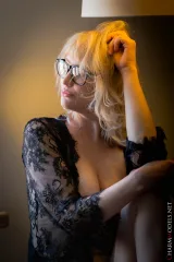 Between Chapters with Limona Preview picture 6