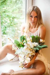 White Orchid Moments with Melita Preview picture 6