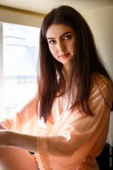 Summer in Soft Peach Hues Preview picture 2