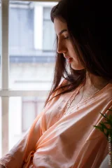 Summer in Soft Peach Hues Preview picture 5