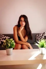 Midesa Owns Every Moment of This Room Preview picture 1