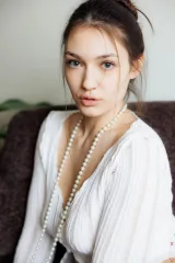 Aria Vexelle Soft Touch on Brown Velvet Preview picture 6