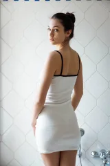 Wet White Tease With Aria Vexelle In The Bath Preview picture 3